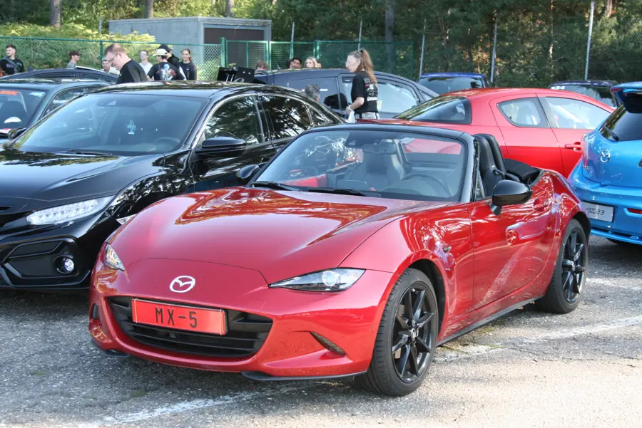 Red MX-5 op Japfest Zolder 2025